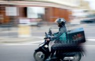 Απαγόρευση κυκλοφορίας μετά τις 21:00: Διευκρινίσεις για take away και delivery