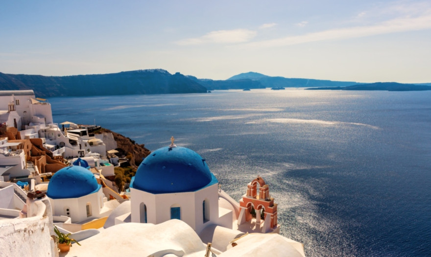 Η Ελλάδα μεταξύ των δημοφιλέστερων προορισμών για το 2022