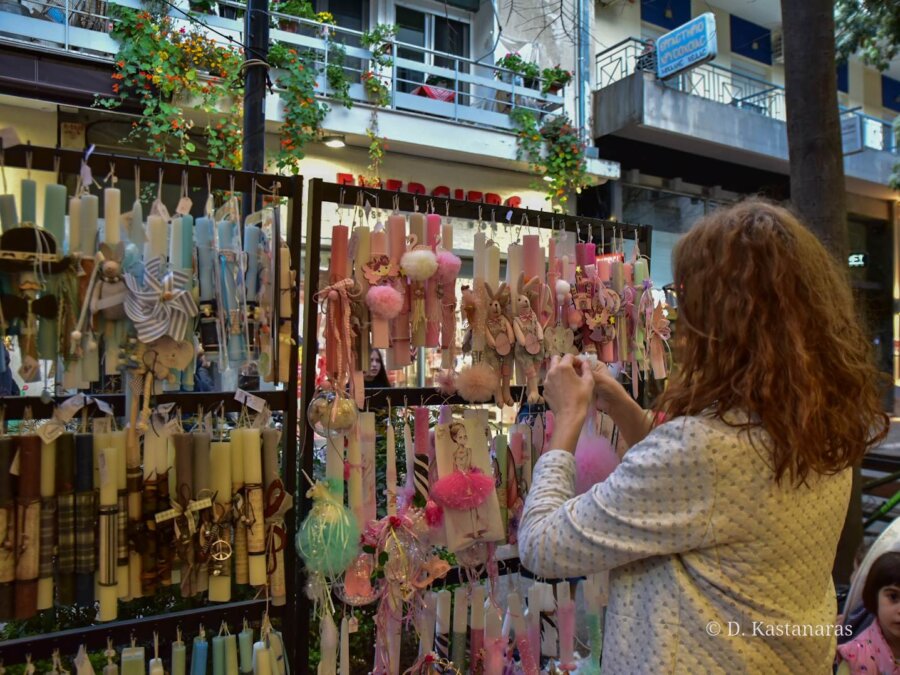 Σε εορταστικούς ρυθμούς η αγορά